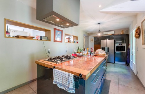Fontvieille Villa | Villa 'Charming with Pool' with Private Pool, Wi-Fi and Air Conditioning
