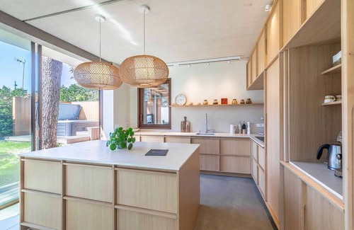 Capbreton House | Villa contemporaine avec piscine chauffée entre centre et plages