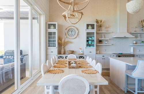 William's Town Villa | Villa Coral, Oceanfront/Beachfront w/Heated Pool, Large Footprint Designer Home