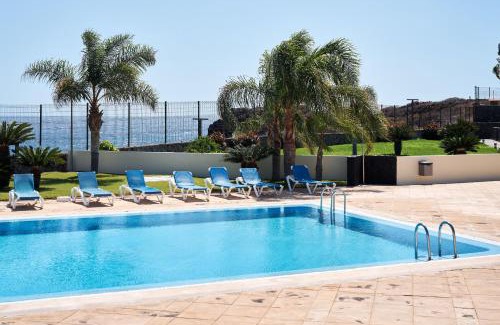 Complejo turistico Amarilla Golf Ski Chalet | Villa costera, mar, golf y muelle deportivo