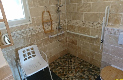 Lamalou-les-Bains House | Villa Creole Lamalou: F3 large terraces south view calm apartment Vanille