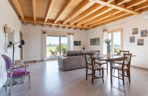 Olmedo Villa | [VILLA CUORE PURO]La tua oasi di relax con bbq,a/c