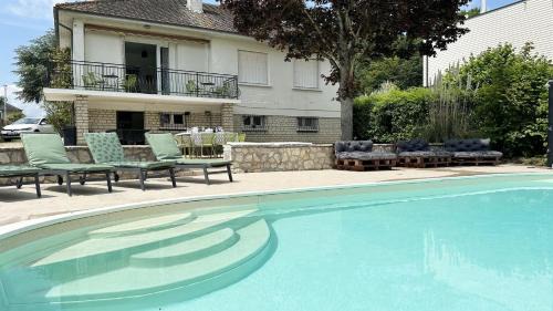 Cloyes-sur-le-Loir House | Villa d'Eden - Piscine chauffée