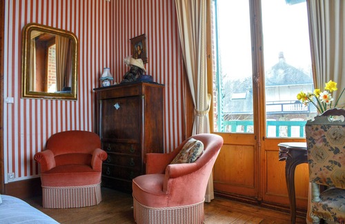 Trouville-sur-Mer Villa | Villa D'exception Avec vue sur mer ! Avec Terrasses, Billard et 9 Chambres