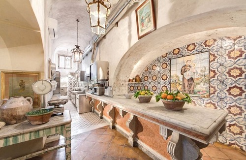 Montepertuso Villa | Villa D'oro, Unique villa with pool and sea views