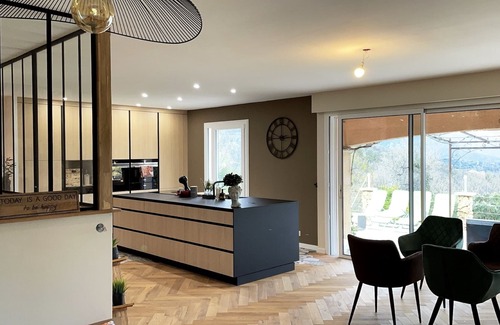 Mons House | Villa de Charme Moderne Avec vue mer