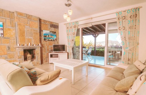Gundogan Villa | Villa De La Vie With Private Pool