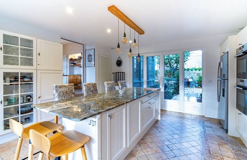 Deauville City Centre Villa | Villa Deauvillaise à 5 mn de la Plage 12/14 Pers