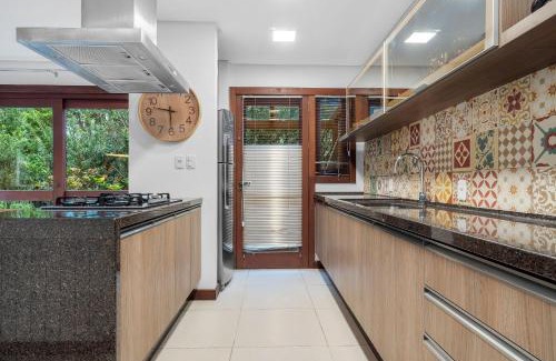 Centro House | Villa Del Fiori com Piscina Aquec by Achei Gramado