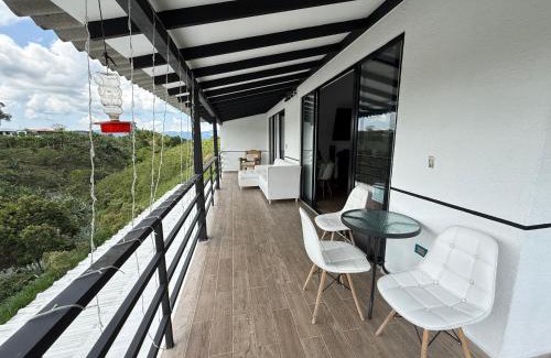 Quimbaya Cabin | Villa del lago
