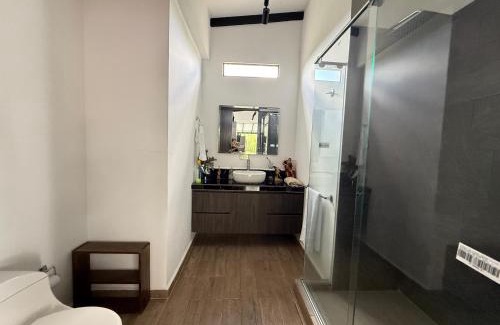 Quimbaya Cabin | Villa del lago