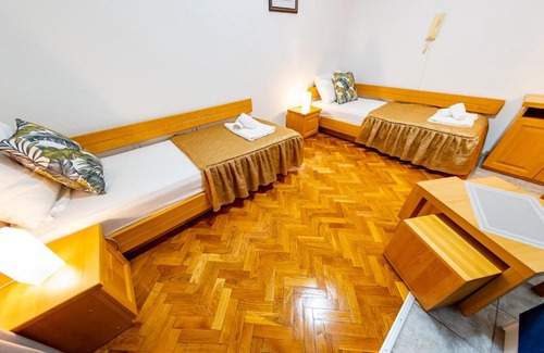 Mostar Old Town Apartment | Villa Demadino