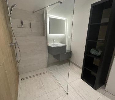 Les Sables d'Olonne Apartment | Villa des Huniers à La Chaume