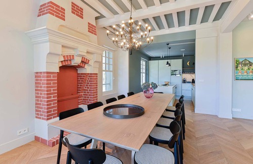 Villers-sur-Mer Villa | Villa des Rêves: Luxury in Villers, Pool, Jacuzzi & Padel court, close to Deauvi