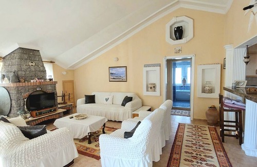 Dalyan City Center Villa | Villa Dilek - Five Bedroom Villa, Sleeps 12