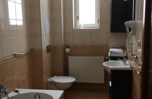 Marianske Lazne Hotel | Villa Dino