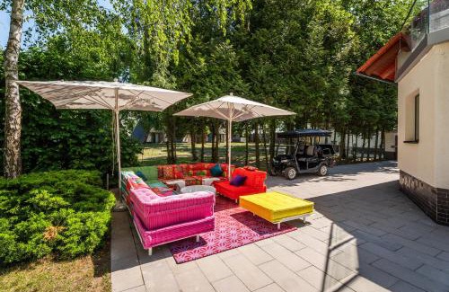 Fadd Villa | Villa Donau