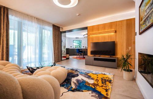 Fadd Villa | Villa Donau
