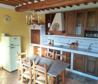Fucecchio House | Villa Donnola: casa Rosmarino