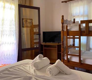Radhime Apartment | Villa Edi