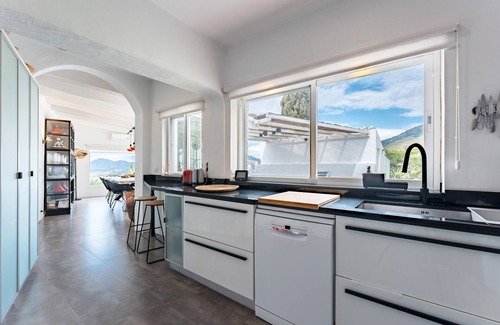 Mijas Villa | Villa 'El Cortijo' with Sea View, Private Pool and Wi-Fi