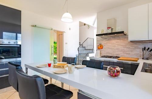 Livorno Villa | Villa Elegance - With Garden and Private Gym