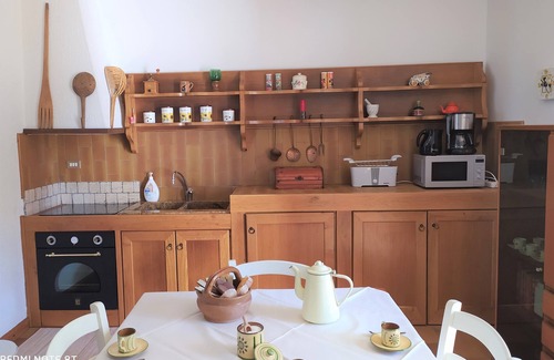 San Vivaldo Villa | VILLA ELEONORAnIndipendent villa with private garden and private outdoor pool