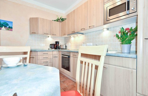 Seebad Heringsdorf Apartment | Villa Elisabeth Bernstein - child-friendly - close to the beach