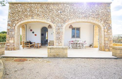 Alezio Villa | Villa Elisabetta con idromassaggio e area piscina