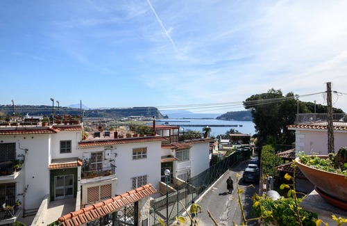 Pozzuoli Villa | Villa Emilia - Seven Bedroom Villa, Sleeps 13