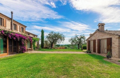 Fano Villa | Villa Emilianna - Six Bedroom Villa, Sleeps 14