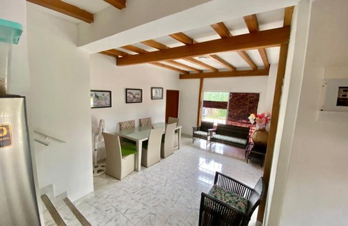 Comuna 3 Villa | Villa Emma
