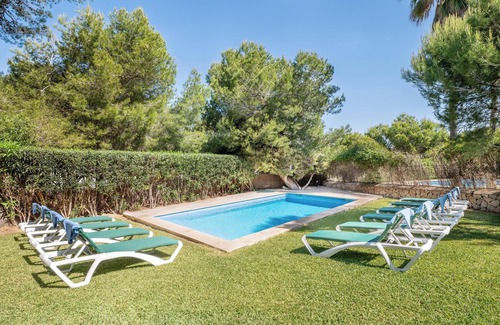 Cala d'Or Villa | Villa 'Es Cantò' with Sea Views, Pool and Wi-Fi