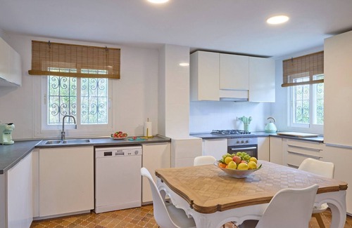Ibiza Town House | -villa Playa den Bossa 8 Br-just 600 Meters From the Beach With Private Pool !