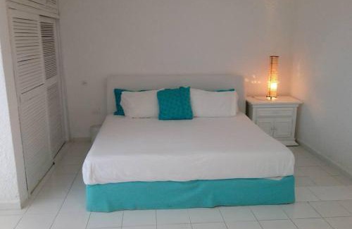 Downtown Cancun Apartment | Villa Estela del Caribe