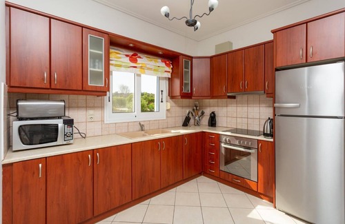 Kokolata Villa | Villa Europe Ena - Two Bedroom Villa, Sleeps 5