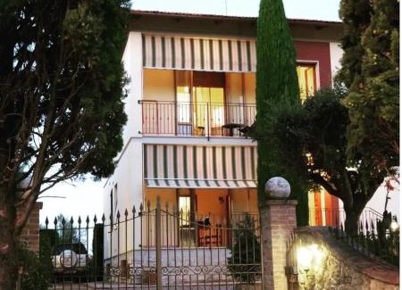 Montepulciano House | Villa Fè -Choose Panoramic View, Jacuzzi, Private Parking