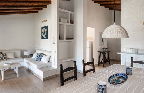 Costa Rei Villa | Villa 'Fabio' with Sea View, Wi-Fi and Air Conditioning