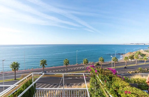 Benalmadena Costa Ski Chalet | Villa facing the sea | Benalmadena | Swimming pool