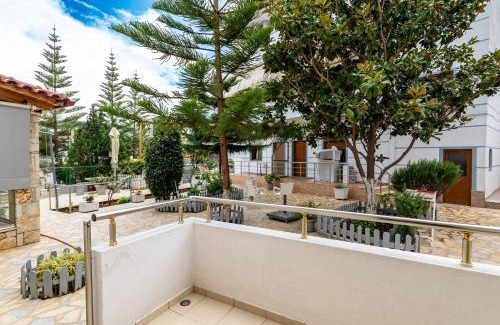 Ksamil Apartment | Villa Family Garden
