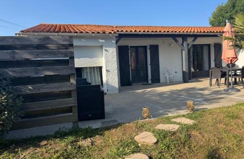 Longeville-sur-Mer Villa | Villa Family Surf sur un terrain arborée et clos, calme et repos
