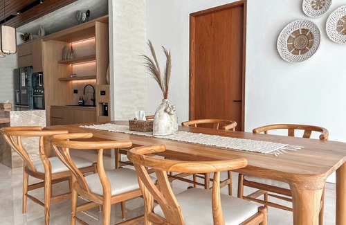 Berawa Villa | Villa Fenta by Fantasia Villas