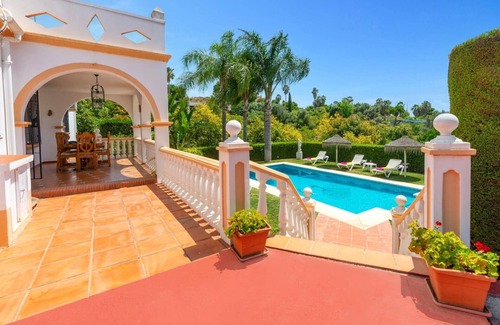 New Golden Mile Villa | Villa Finca Rosa by Villa Plus