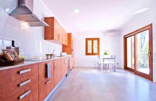 Alcudia Villa | Villa "Finca Santa María" with Pool, Garden & Wi-Fi