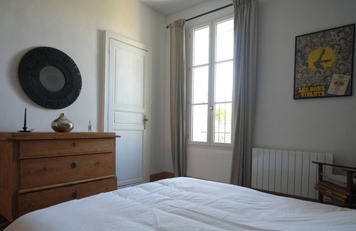Saint-Thibery Villa | Villa Flora - Sublime mansion with private pool 6 bedrooms