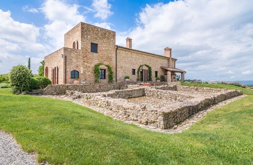Peccioli Villa | Villa Fonte Rinaldi (6 + 4)