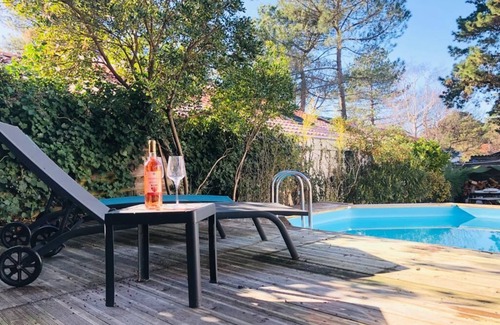 Biscarrosse Plage Villa | Villa Forêt swimming pool and jacuzzi 10mn walk Biscarrosse Plage