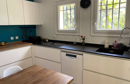 Saint-Cezaire-sur-Siagne Villa | Villa Provençale Climatisée Équipée à Neuf Proche Centre D'un Village de Charme