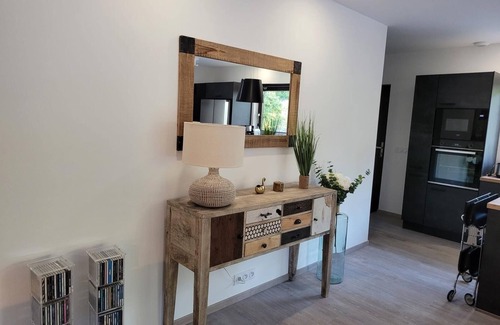 Saint-Paul-Trois-Chateaux Villa | Villa Les Roches du Montélit Avec Piscine 200 m du Centre Ville, neuve, 120 m2