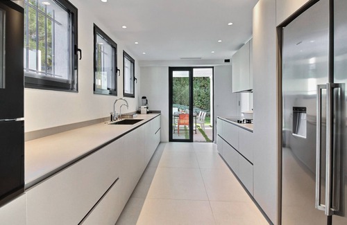 Saint-Paul-de-Vence Villa | Villa Freesia - Beautiful contemporary villa